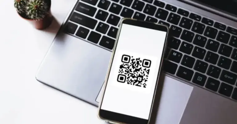 Αν εργάζεστε σε επιχείρηση που έχει ήδη ενταχθεί στο σύστημα και ο εργοδότης σας αρνείται να εφαρμόσει την ψηφιακή κάρτα εργασίας ή σας ζητά να μην τη χτυπάτε, βρίσκεστε αντιμέτωποι με μια ευθεία παραβίαση της εργατικής νομοθεσίας που θίγει άμεσα τον μισθό και τον ελεύθερο χρόνο σας. Η ψηφιακή κάρτα δεν είναι μια απλή τυπική διαδικασία· είναι το εργαλείο που αποδεικνύει την πραγματική σας απασχόληση, τις υπερωρίες και τις προσαυξήσεις που δικαιούστε.