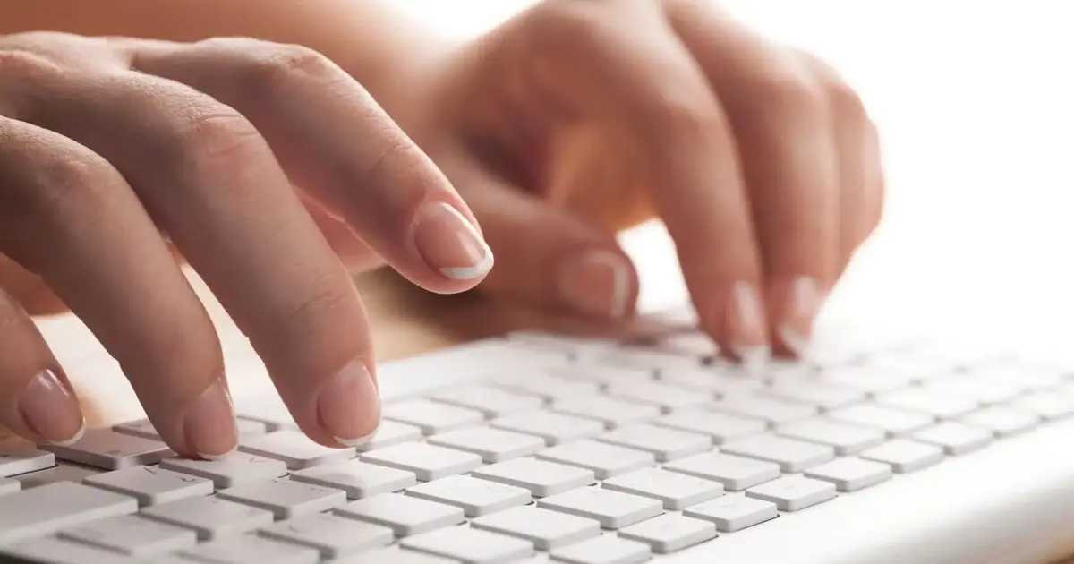 Το «κλειδί» για τον διορισμό στο Δημόσιο δεν είναι μόνο τα προσόντα που διαθέτετε, αλλά ο τρόπος με τον οποίο αυτά αποδεικνύονται μέσα από το ψηφιακό Μητρώο του ΑΣΕΠ.