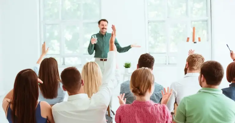 Τα vouchers του Απριλίου είναι ένα ισχυρό εργαλείο στα χέρια των ανέργων