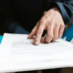 Περισσότερες από 40 επιχειρήσεις με εκατοντάδες θέσεις εργασίας δίνουν ραντεβού στην Πάτρα για την 55η Ημέρα Καριέρας της ΔΥΠΑ, προσφέροντας μια σπάνια ευκαιρία στους αναζητούντες εργασία να έρθουν σε απευθείας επαφή με τους υπεύθυνους προσλήψεων χωρίς τη διαμεσολάβηση κάποιου ψηφιακού τοίχους. Οι προετοιμασίες βρίσκονται στην τελική ευθεία για τη μεγάλη διοργάνωση που θα πραγματοποιηθεί το Σάββατο 18 Απριλίου, μετατρέποντας την αχαϊκή πρωτεύουσα σε κέντρο της εγχώριας αγοράς εργασίας για ένα ολόκληρο οκτάωρο.