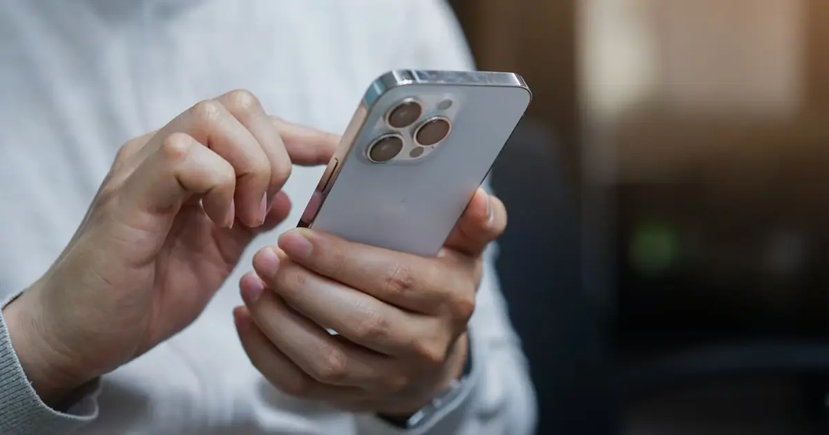 Το ΕΜΕπ είναι μια κεντρική βάση δεδομένων όπου κάθε πολίτης μπορεί να δηλώσει και να επικαιροποιήσει τα στοιχεία επικοινωνίας του.