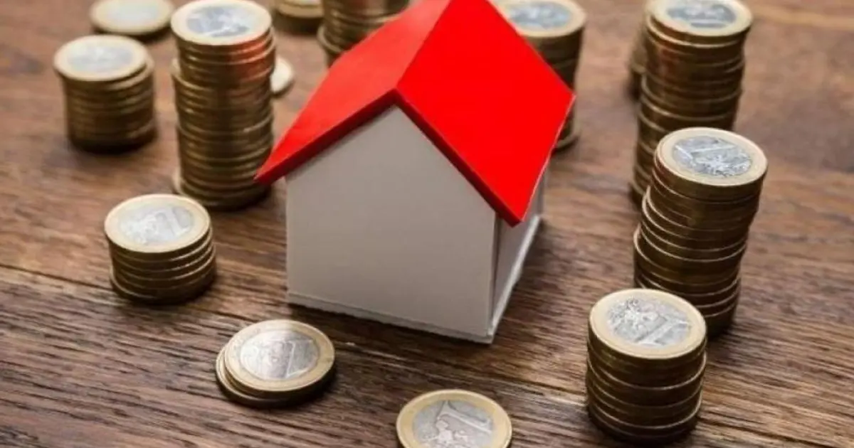 Η ανανέωση της αίτησής σας για το Επίδομα Ενοικίου (Στέγασης) πρέπει να ολοκληρωθεί άμεσα εάν έχει λήξει το εξάμηνο ισχύος της, προκειμένου να μην χάσετε την επόμενη πληρωμή από τον ΟΠΕΚΑ. Η διαδικασία γίνεται ψηφιακά και απαιτεί την επιβεβαίωση των στοιχείων σας, καθώς και την ύπαρξη ενεργού ηλεκτρονικού μισθωτηρίου.