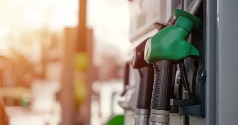 Η προθεσμία υποβολής αίτησης για το Fuel Pass 2026 λήγει αύριο, Πέμπτη 30 Απριλίου 2026. Αν είσαι δικαιούχος και δεν έχεις υποβάλει ακόμα αίτηση, αυτή είναι η τελευταία σου ευκαιρία να εξασφαλίσεις επιδότηση καυσίμων έως 60 ευρώ.