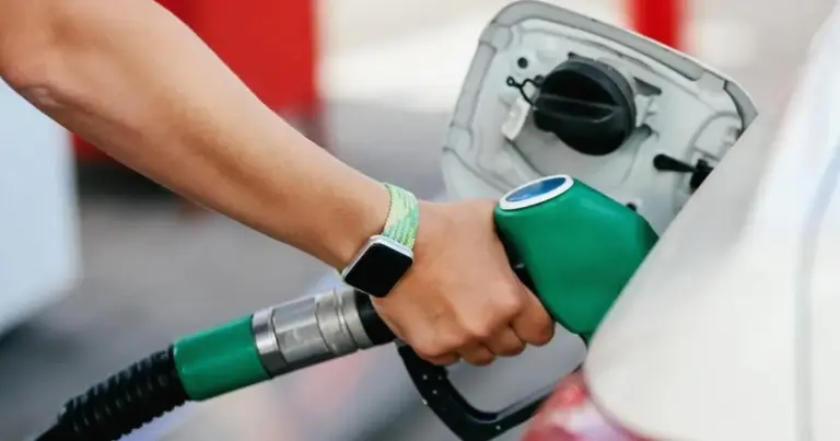 Μετά την ολοκλήρωση της σταδιακής υποβολής βάσει του λήγοντος ψηφίου του ΑΦΜ, το σύστημα fuel pass είναι πλέον προσβάσιμο για το σύνολο των δικαιούχων, χωρίς κανέναν περιορισμό ή προτεραιότητα.