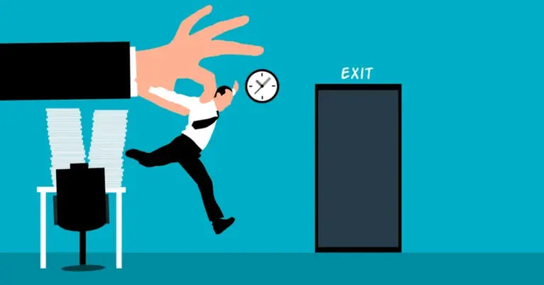 Η διασύνδεση του κατώτατου μισθού με την αποζημίωση απόλυσης αποτελεί μία από τις σημαντικότερες παραμέτρους της εργατικής νομοθεσίας.