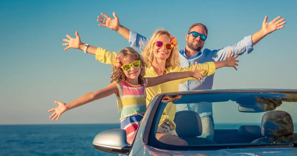 Η διαδικασία είναι αποκλειστικά ηλεκτρονική και η διασταύρωση των στοιχείων γίνεται αυτόματα, ωστόσο υπάρχουν περιπτώσεις όπου η χειροκίνητη επισύναψη εγγράφων είναι επιβεβλημένη για να μην χάσετε την επιδότηση.