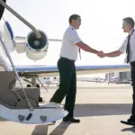 Η ενίσχυση του προσωπικού κρίθηκε επιβεβλημένη για την εύρυθμη λειτουργία των αερολιμένων ενόψει της αυξημένης τουριστικής κίνησης του 2026, με τις θέσεις να επικεντρώνονται σε Ελεγκτές Εναέριας Κυκλοφορίας, Ηλεκτρονικούς και στελέχη Πληροφοριών Πτήσεων (AFIS).