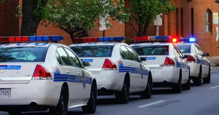 Η διαδικασία αυτή επιτρέπει σε χιλιάδες υποψηφίους να διεκδικήσουν μια θέση στο Σώμα αξιοποιώντας τα τυπικά τους προσόντα, την προϋπηρεσία τους ή την οικογενειακή τους κατάσταση.