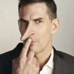 Από τα σχολικά θρανία μέχρι τα μεγάλα ειδησεογραφικά πρακτορεία, η Πρωταπριλιά αποτελεί ένα παγκόσμιο φαινόμενο που ενώνει τους ανθρώπους μέσα από το γέλιο και την πλάκα.