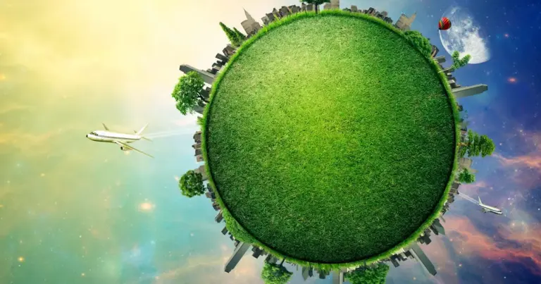 Οι αιτήσεις υποβάλλονται ηλεκτρονικά μέσω της πλατφόρμας voucher.gov.gr, δίνοντας την ευκαιρία σε εργαζόμενους και ανέργους να εξειδικευτούν σε ψηφιακές και «πράσινες» δεξιότητες χωρίς καμία οικονομική επιβάρυνση.