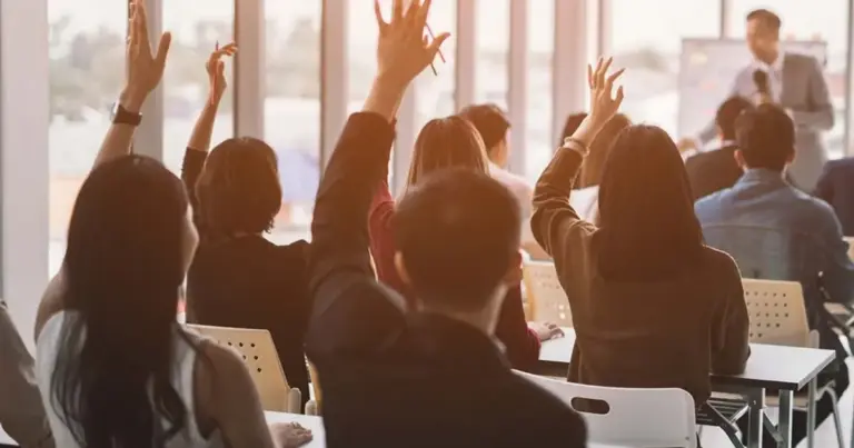 Η ειδική αγωγή δεν είναι πλέον μια εναλλακτική επιλογή, αλλά η κύρια οδός για χιλιάδες εκπαιδευτικούς που θέλουν να εργαστούν άμεσα.