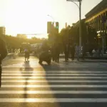 Από αύριο Δευτέρα τίθενται σε εφαρμογή οι νέες ρυθμίσεις που ανατρέπουν τα δεδομένα στο ωράριο, τις αμοιβές και τις ψηφιακές υποχρεώσεις των εργαζομένων, καθιερώνοντας ένα αυστηρότερο πλαίσιο ελέγχου μέσω της ψηφιακής κάρτας εργασίας.