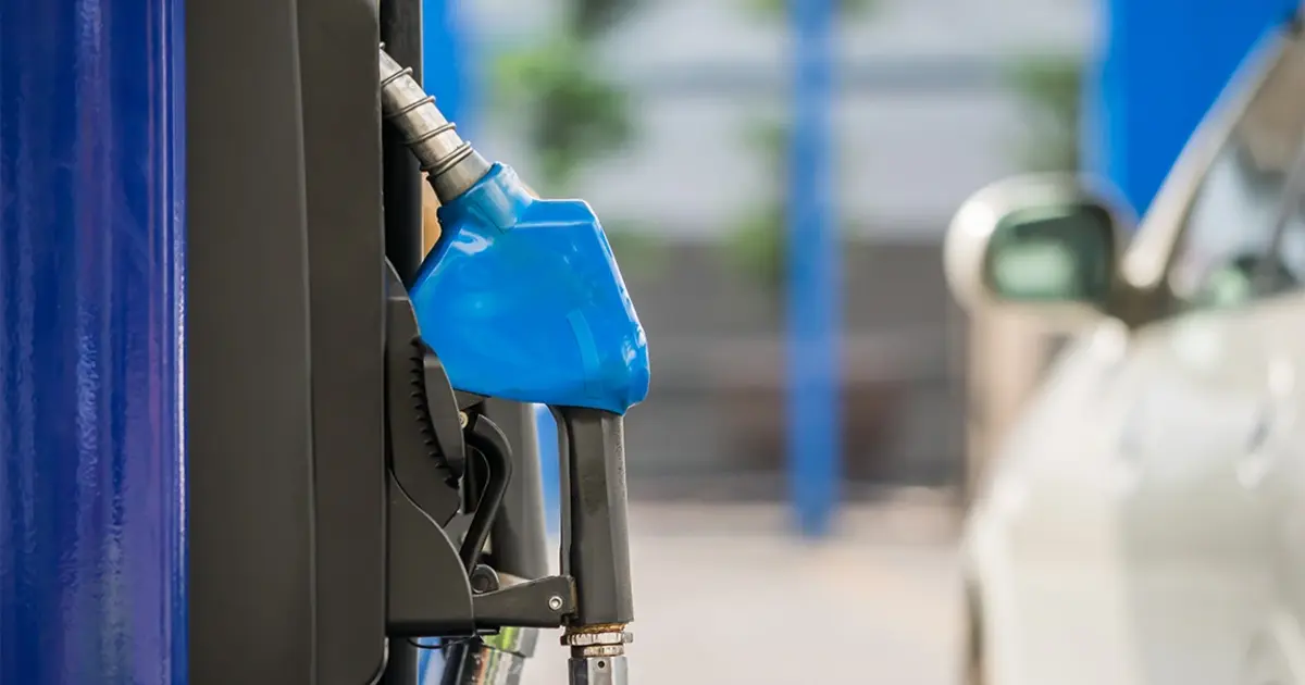 Η πλατφόρμα για το Fuel Pass 2026 άνοιξε τις πύλες της και δέχεται ήδη αιτήσεις, με τους δικαιούχους να έχουν περιθώριο υποβολής έως και το τέλος Μαΐου για να λάβουν την οικονομική ενίσχυση που αφορά το δίμηνο Απριλίου - Μαΐου.