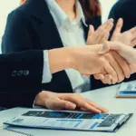 Ξεκίνησαν οι διαδικασίες για την πλήρωση θέσεων τεχνικού προσωπικού στην ΕΥΔΑΠ, με την υποβολή των αιτήσεων να αναμένεται να ολοκληρωθεί μέσα στο επόμενο δεκαήμερο, καλύπτοντας κρίσιμες ειδικότητες για τη συντήρηση και τη λειτουργία των δικτύων ύδρευσης και αποχέτευσης.