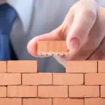 Το πρόγραμμα εστιάζει στην ενίσχυση της ψηφιακής οικονομίας και καλύπτει δραστηριότητες όπως η δημιουργία ιστοσελίδων, το digital marketing, η ανάπτυξη λογισμικού και οι υπηρεσίες ηλεκτρονικού εμπορίου.