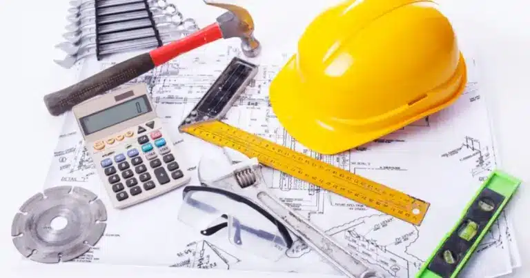 Ακατάσχετη επιδότηση ύψους 12.000 ευρώ μπορούν να διεκδικήσουν νέοι αρχιτέκτονες και μηχανικοί που κάνουν τα πρώτα τους επαγγελματικά βήματα, μέσα από το στοχευμένο πρόγραμμα της ΔΥΠΑ για την ενίσχυση της αυτοαπασχόλησης.