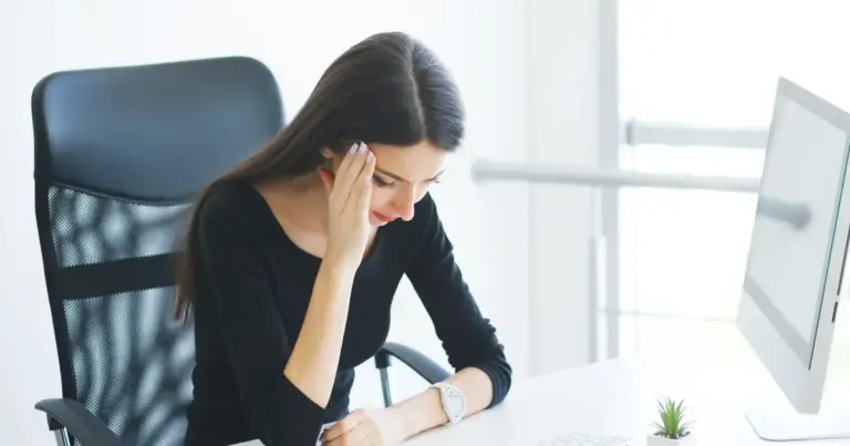 Η Ανεξάρτητη Αρχή έχει απλοποιήσει την πλατφόρμα της, ώστε μέσα σε λίγα λεπτά, χωρίς την ανάγκη χρήσης κωδικών Taxisnet στην περίπτωση της ανωνυμίας, να καταγράφονται οι αυθαιρεσίες και να δρομολογούνται άμεσα οι επιτόπιοι έλεγχοι.