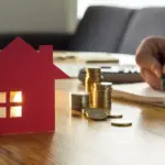 Η αυτόματη διασταύρωση των στοιχείων ανάμεσα στο σύστημα της Εφορίας και την πλατφόρμα του ΟΠΕΚΑ αποκαθίσταται, ξεμπλοκάροντας τις αιτήσεις που εμφάνιζαν αναντιστοιχία στα τετραγωνικά μέτρα ή στον αριθμό παροχής ηλεκτρικού ρεύματος.