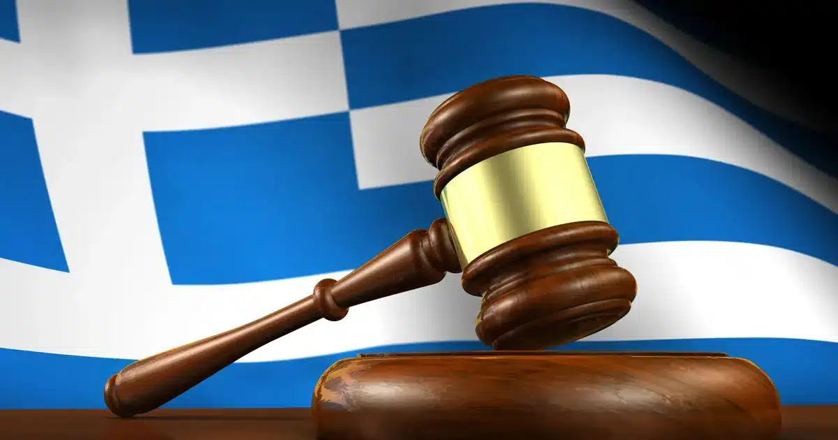 Η διαδικασία θα διενεργηθεί με το σύστημα της μοριοδότησης των τυπικών προσόντων, χωρίς γραπτό διαγωνισμό, προσφέροντας μόνιμες θέσεις διοικητικών υπαλλήλων σε δικαστήρια, εισαγγελίες, σωφρονιστικά καταστήματα και κεντρικές υπηρεσίες του Υπουργείου σε όλη την επικράτεια.