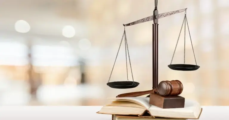 Το νέο κύμα προσλήψεων αφορά κυρίως τον κλάδο των γραμματέων και των στελεχών διοικητικής υποστήριξης, με τη διαδικασία επιλογής να διενεργείται μέσω γραπτού διαγωνισμού.