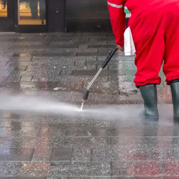 Προκηρύξεις δήμων: Ανοίγουν 750 νέες θέσεις εργασίας για φύλακες και προσωπικό καθαριότητας με απολυτήριο Λυκείου