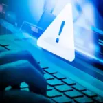 Οι ειδικοί στην ασφάλεια πληροφοριακών συστημάτων, οι μηχανικοί δικτύων και οι αναλυτές απειλών (cyber threat analysts) αποκτούν το πρώτο και καθοριστικό προβάδισμα για την κάλυψη των μόνιμων θέσεων στην Εθνική Αρχή Κυβερνοασφάλειας (ΕΑΚ). Με την πλήρη εφαρμογή της ευρωπαϊκής οδηγίας NIS2 και το εθνικό στρατηγικό πλάνο σε πλήρη εξέλιξη, ο φορέας επιταχύνει τις διαδικασίες στελέχωσης, αναζητώντας εξειδικευμένο προσωπικό ΠΕ και ΤΕ Πληροφορικής που θα θωρακίσει τις κρίσιμες υποδομές της χώρας