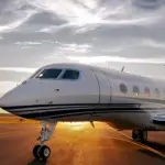Ανοίγει ο δρόμος για 120 μόνιμες προσλήψεις στην Υπηρεσία Πολιτικής Αεροπορίας (ΥΠΑ), καθώς το Υπουργείο Υποδομών και Μεταφορών σε συνεργασία με το ΑΣΕΠ ολοκληρώνει τα πακέτα των προκηρύξεων που ενισχύουν την ασφάλεια των ελληνικών αιθέρων. Μετά την πρόσφατη διαδικασία για τους Ηλεκτρονικούς Μηχανικούς (ΗΜΑΕΚ) και την απορρόφηση επιλαχόντων, οι νέες σταθερές θέσεις εργασίας στα αεροδρόμια της χώρας αφορούν εξειδικευμένο επιστημονικό και τεχνικό προσωπικό.