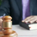 Η υποχρεωτική εφαρμογή της ψηφιακής κάρτας εργασίας επεκτείνεται από αύριο το πρωί, Δευτέρα 15 Ιουνίου 2026, σε νέους επιχειρηματικούς κλάδους, φέρνοντας αυστηρούς ελέγχους και βαριά πρόστιμα για όσους εργοδότες δεν συμμορφωθούν με το νέο πλαίσιο του συστήματος Εργάνη ΙΙ.