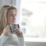 Η νέα ψηφιακή δικλείδα ασφαλείας έχει σχεδιαστεί για να βάλει οριστικό τέλος στην απλήρωτη και αδήλωτη εργασία κατά τις ημέρες ανάπαυσης, καθώς το λογισμικό του Υπουργείου Εργασίας «κλειδώνει» το τερματικό ή την εφαρμογή του υπαλλήλου, εκτός εάν ο εργοδότης έχει προχωρήσει εκ των προτέρων σε επίσημη τροποποίηση του προγράμματος εργασίας.
