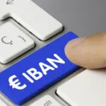 Καθώς διανύουμε το τέλος Ιουνίου και οι έλεγχοι των στοιχείων για τις πληρωμές βρίσκονται σε πλήρη εξέλιξη, χιλιάδες νέοι ηλικίας 18 και 19 ετών λαμβάνουν ειδοποιήσεις για σφάλματα στην ταυτοποίηση του τραπεζικού ιδρύματος, με το σύστημα να δίνει πλέον τη δυνατότητα άμεσης επανυποβολής.
