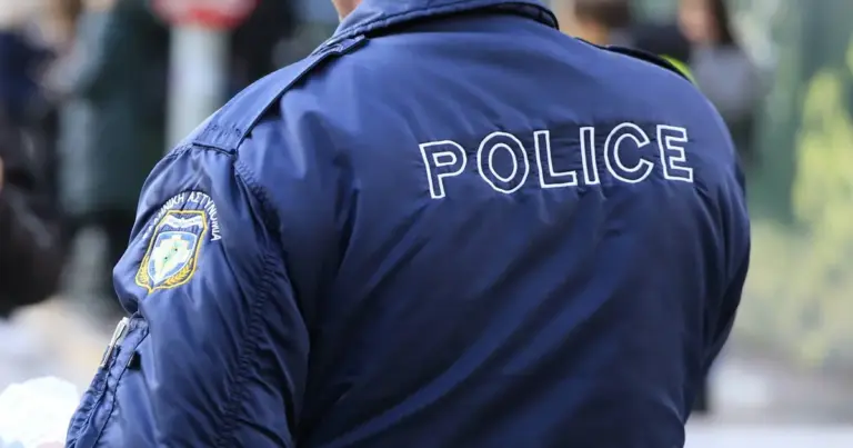 Η διαδικασία για τις μόνιμες θέσεις του ένστολου κλάδου μπαίνει στην τελική της φάση, με τους συμμετέχοντες να καλούνται να περάσουν από εξειδικευμένες ψυχολογικές δοκιμασίες.