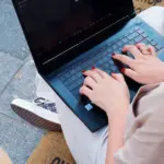 Μεγάλες ευκαιρίες για δωρεάν αναβάθμιση δεξιοτήτων με εκπαιδευτικό επίδομα έως 400 €, αλλά και χρηματοδοτήσεις έως 17.500 € για τη δημιουργία νέων επιχειρήσεων τρέχουν αυτό το καλοκαίρι μέσω των ανοιχτών προγραμμάτων της ΔΥΠΑ.
