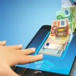 Αν και το σύστημα IRIS εκτελεί την μεταφορά των χρημάτων ακαριαία, η πλατφόρμα του e-Paravolo χρειάζεται από μερικά λεπτά έως και ώρες για να «διαβάσει» την εξόφληση, με αποτέλεσμα το παράβολο να εμφανίζεται προσωρινά σε κατάσταση «δεσμευμένο» ή «μη πληρωμένο».