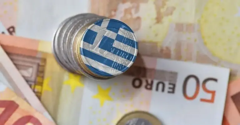 Οι πιστώσεις γίνονται αυτόματα στους τραπεζικούς λογαριασμούς των δικαιούχων που έχουν υποβάλει εγκεκριμένη αίτηση εντός των προβλεπόμενων προθεσμιών.