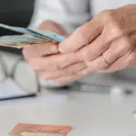 Οι πληρωμές των συντάξεων για τον Αύγουστο πρόκειται να πραγματοποιηθούν στα τέλη Ιουλίου.