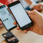 Η πλήρης διασύνδεση του συστήματος IRIS με την πλατφόρμα myDATA της ΑΑΔΕ εξασφαλίζει την αυτόματη διαβίβαση των στοιχείων πληρωμής και την άμεση έκδοση των αντίστοιχων φορολογικών παραστατικών.