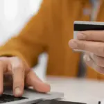 Με τη διασύνδεση του συστήματος e-Παράβολο της ΓΓΠΣΨΔ με τις άμεσες πληρωμές IRIS, ο κωδικός παραβόλου περνάει αυτόματα σε κατάσταση «Πληρωμένο» μέσα σε λίγα δευτερόλεπτα, εξαλείφοντας τον κίνδυνο να φανεί η πληρωμή εκπρόθεσμη κατά την οριστικοποίηση της αίτησης.