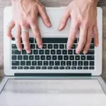 Η σωστή αποτύπωση των μηνών προϋπηρεσίας και των αντίστοιχων ασφαλιστικών ένσημων αποτελεί το κλειδί για τη συγκέντρωση των μέγιστων μορίων, καθώς η ειδική εμπειρία μοριοδοτείται με αυξημένο συντελεστή σε σχέση με την απλή εργασιακή εμπειρία.