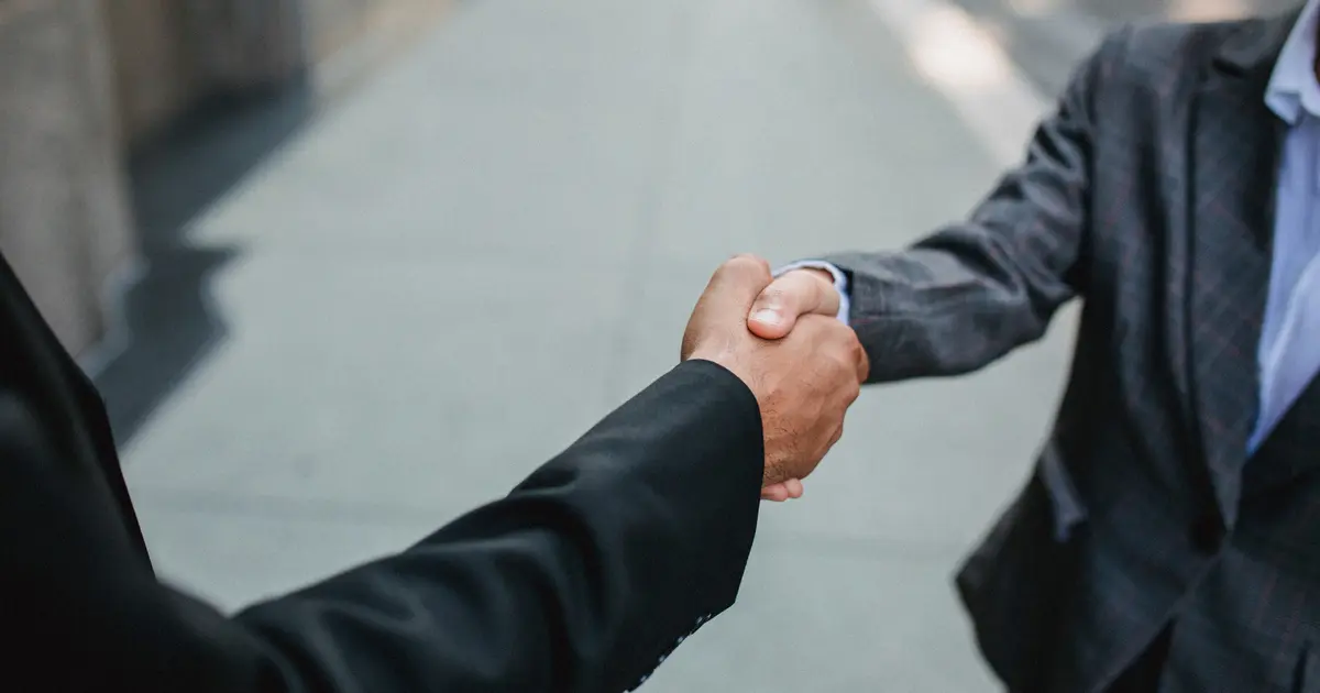 Δεκάδες χιλιάδες ευκαιρίες απασχόλησης και κατάρτισης προσφέρει η ΔΥΠΑ αυτή την περίοδο, διαθέτοντας επιδοτούμενα προγράμματα που αποφέρουν εκπαιδευτικό επίδομα έως 1.000 ευρώ στους ωφελούμενους, καθώς και επιχορηγήσεις νέων θέσεων εργασίας με καλύψεις που αγγίζουν το 100% του μισθολογικού κόστους.