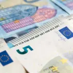Οι συντάξεις Σεπτεμβρίου 2026 θα καταβληθούν από τον e-ΕΦΚΑ σε δύο ξεχωριστές ημερομηνίες στο τέλος Αυγούστου, χωρισμένες ανάμεσα σε μη μισθωτούς και μισθωτούς συνταξιούχους.