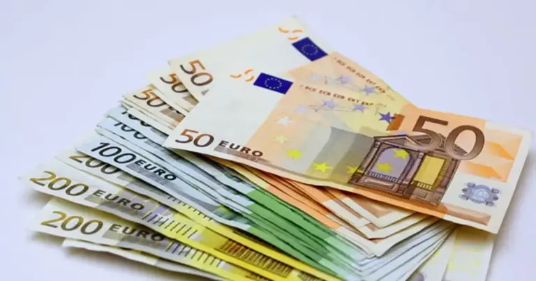 Η διαδικασία επιτρέπει στους ελεύθερους επαγγελματίες, αυτοαπασχολούμενους και αγρότες να αμφισβητήσουν χρεώσεις που προέκυψαν από λανθασμένη ασφαλιστική κατηγορία, μη υπολογισμό παράλληλης απασχόλησης ή παράλειψη εκκαθάρισης.