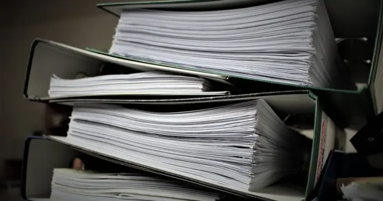 Αυστηρή προθεσμία τεσσάρων (4) εργάσιμων ημερών έχουν οι εργοδότες για να δηλώσουν στο πληροφοριακό σύστημα myErgani την οικειοθελή αποχώρηση ενός εργαζομένου, προκειμένου να αποφύγουν τσουχτερά διοικητικά πρόστιμα και επιπλέον ασφαλιστικές επιβαρύνσεις.