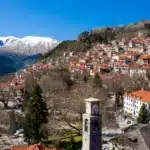 Η πλατφόρμα του ΟΠΕΚΑ αντλεί αυτόματα τα στοιχεία από τη φορολογική δήλωση του τρέχοντος έτους για να επιβεβαιώσει την πλήρωση των εισοδηματικών και οικησιακών κριτηρίων.
