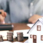Οι αλλαγές στοχεύουν στην πληρέστερη αποτύπωση της πραγματικής οικονομικής κατάστασης των αιτούντων, συνδέοντας τα εισοδηματικά όρια με τη σύνθεση της οικογένειας και την κατοχή περιουσιακών στοιχείων.