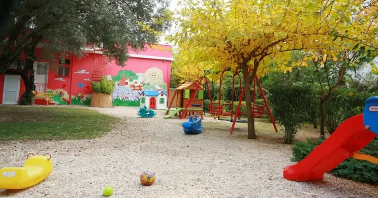 Η είσοδος στην ηλεκτρονική πλατφόρμα γίνεται αποκλειστικά με τους προσωπικούς κωδικούς Taxisnet του αιτούντος γονέα.