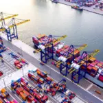 Λόγω των ιδιαίτερων συνθηκών στον κλάδο των εφοδιαστικών αλυσίδων (βάρδιες, καθυστερήσεις δρομολογίων, φορτοεκφορτώσεις), η Επιθεώρηση Εργασίας διενεργεί αυστηρούς διασταυρωτικούς ελέγχους ανάμεσα στη σήμανση της κάρτας, τα δηλωθέντα ωράρια και τα ψηφιακά φύλλα εργασίας.