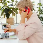 Σε περίπτωση τεχνικού προβλήματος στο σύστημα της Ψηφιακής Κάρτας Εργασίας, η ευθύνη για τη μη ορθή σήμανση της εισόδου ή της εξόδου βαρύνει αποκλειστικά τον εργοδότη και σε καμία περίπτωση δεν επιτρέπεται να μετακυλιστεί στον εργαζόμενο ή να οδηγήσει σε περικοπή αποδοχών.