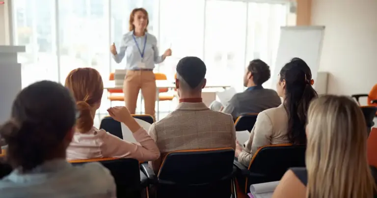 Η διαδικασία αφορά την πλήρωση των κενών θέσεων που προέκυψαν μετά την ολοκλήρωση της πρώτης φάσης εγγραφών και του παράλληλου μηχανογραφικού.