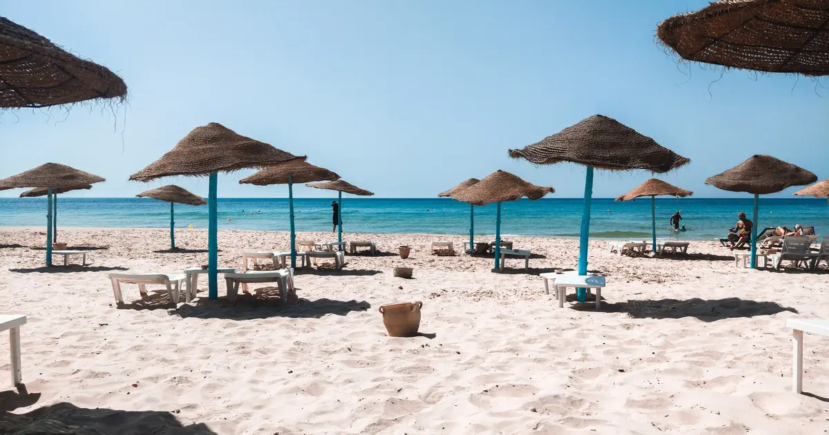 Όσοι δικαιούχοι έχασαν τη σειρά τους για την υποβολή αίτησης στο πρόγραμμα «Τουρισμός για Όλους 2026» λόγω λήξης της προθεσμίας του ΑΦΜ τους, αποκτούν ξανά δικαίωμα υποβολής κατά την περίοδο εμβόλιμης περιόδου (διορθώσεων & ελεύθερων αιτήσεων) που ανοίγει αμέσως μετά την ολοκλήρωση του αρχικού κύκλου.