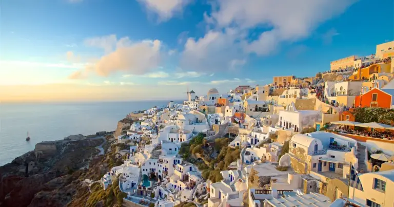 Η ηλεκτρονική αίτηση υποβάλλεται στην ειδική πλατφόρμα του gov.gr, και η σωστή συμπλήρωση των ειδικών κατηγοριών είναι το κλειδί για τη λήψη της αυξημένης επιδότησης χωρίς τον κίνδυνο απορριπτικών διασταυρώσεων.